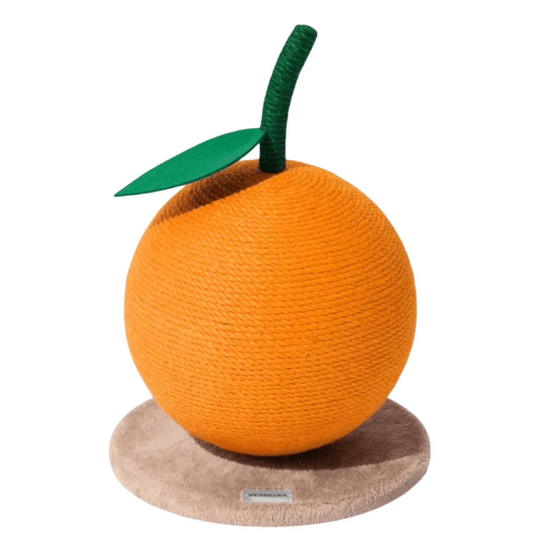vetreska-tangerine-cat-scratching-ball