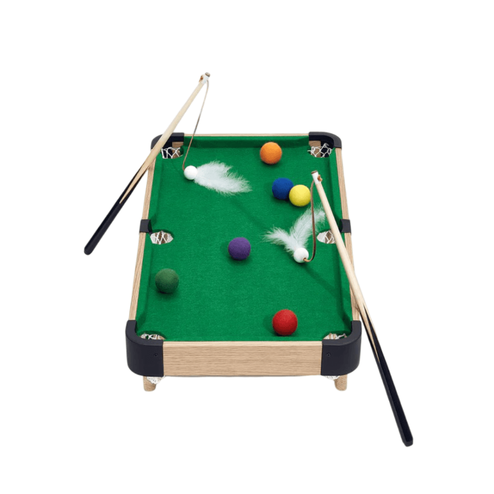 vetreska-meownooker-cat-scratcher-and-toy-set