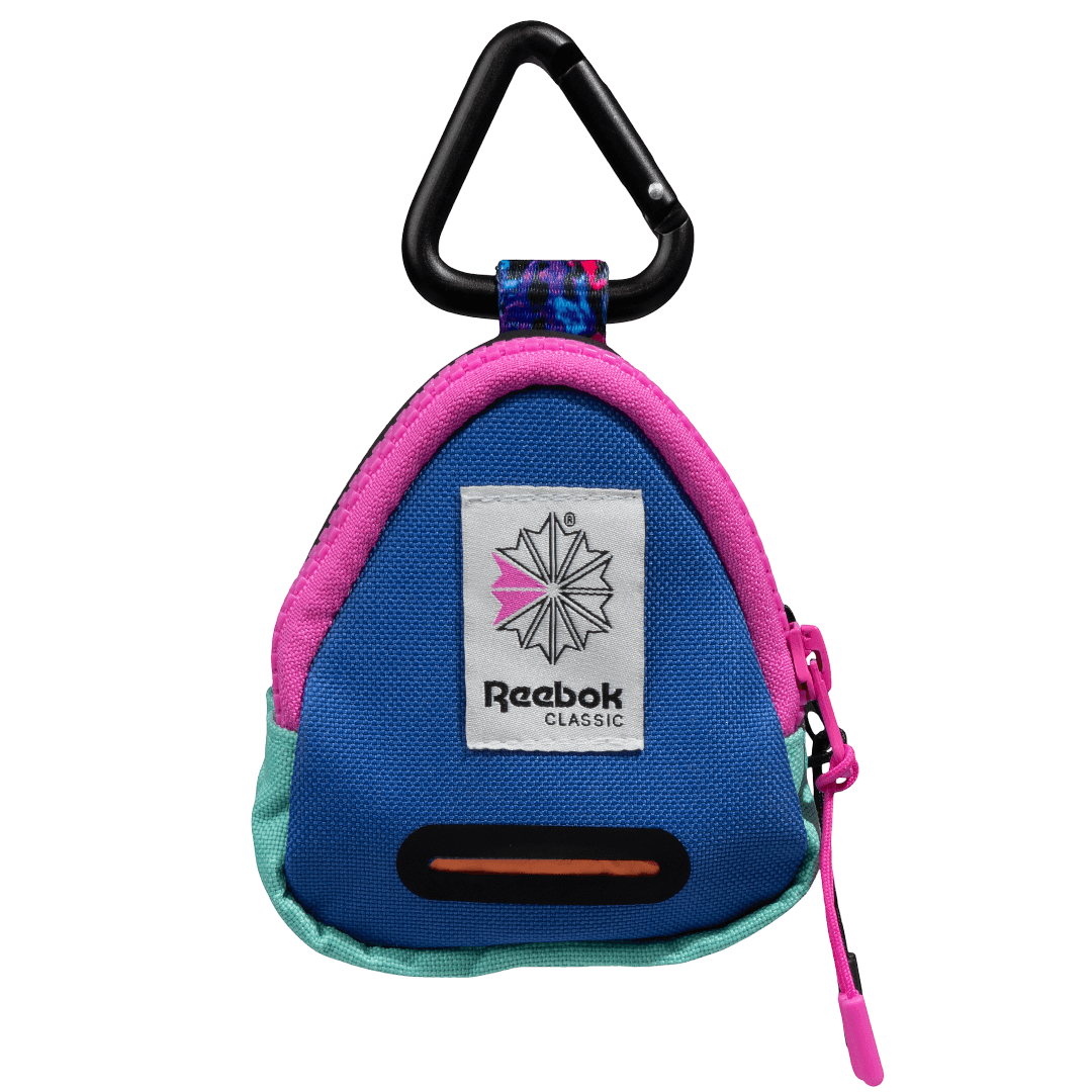 zee-dog-reebok-aerobic-go-clip-dog-treat-pouch