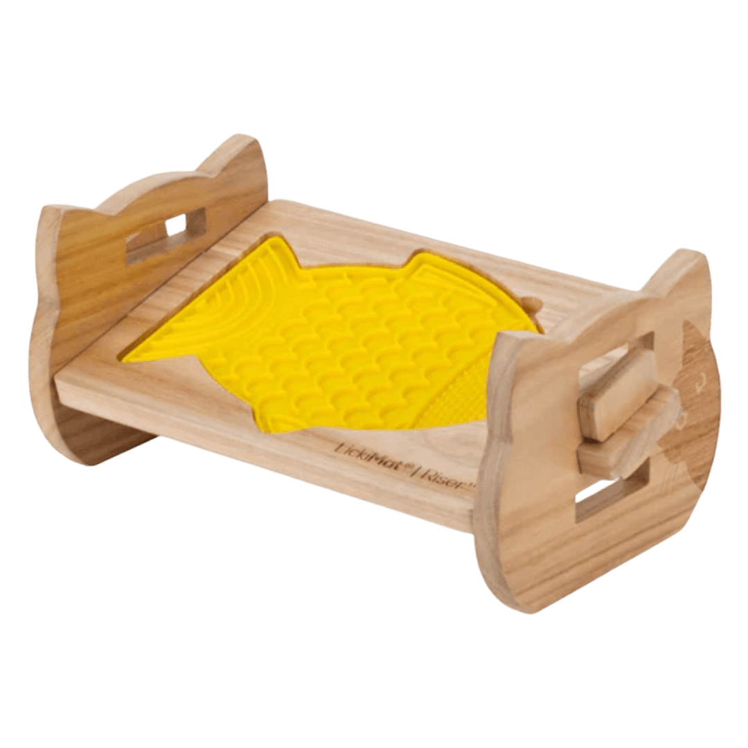 lickimat-cat-riser-1